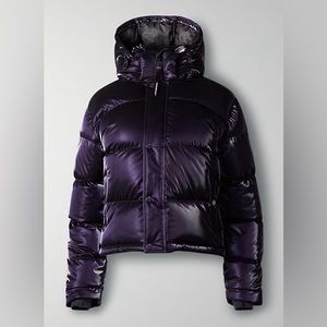 🍇TNA GRAPE LIQUID SHINE SUPER PUFF SHORTY